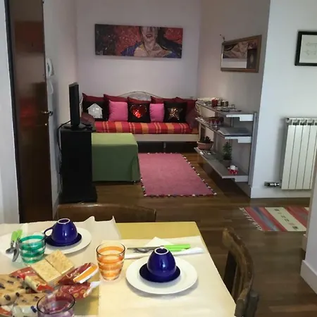 La Mansarda Di Ricco شقة